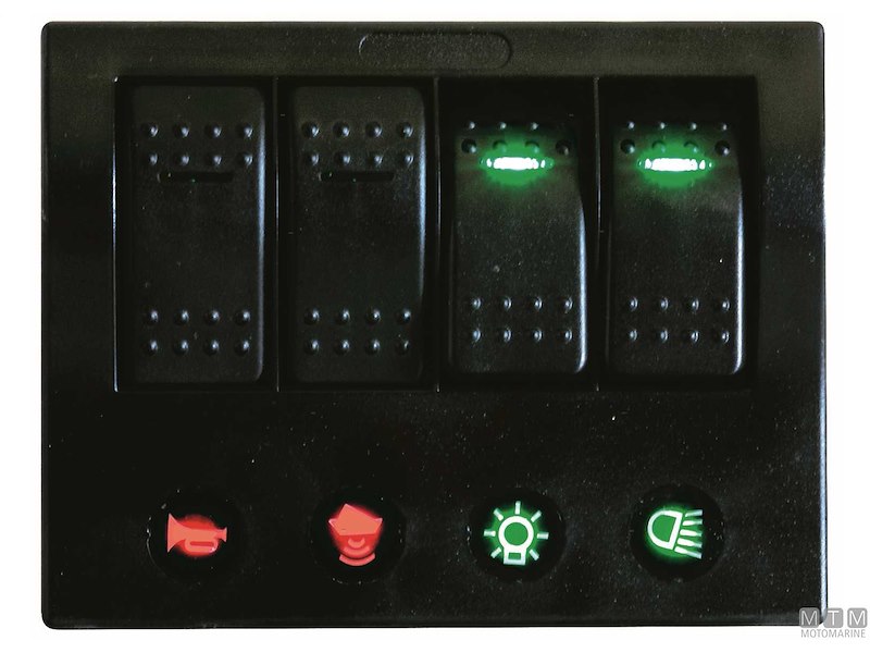 Pannelli Startech Circuit Breaker con Interruttori Basculanti Impermeabili
